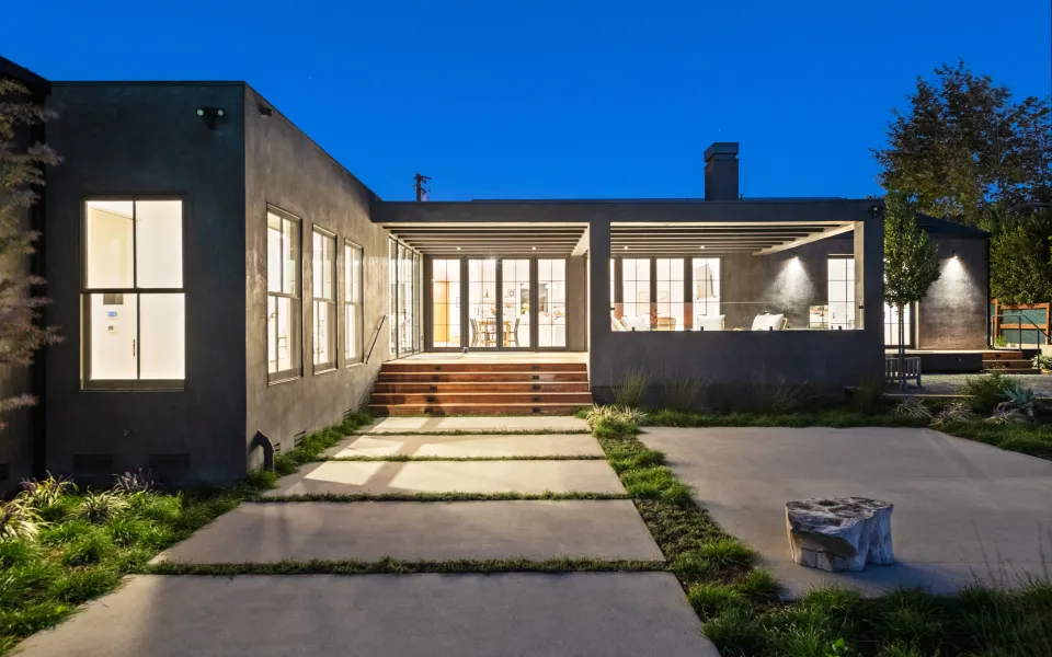 Warner Residence - Image 33